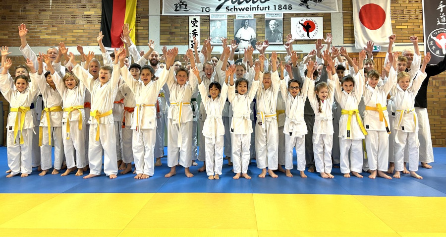 karate event schweinfurt11 23003 klein